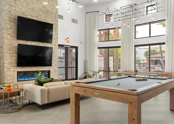Cozysuites By The Stadium With Pool 05 Apartment *
